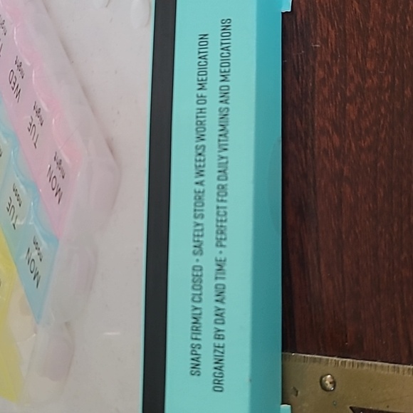 💊Weekly Pill Organizer - Picture 5 of 6